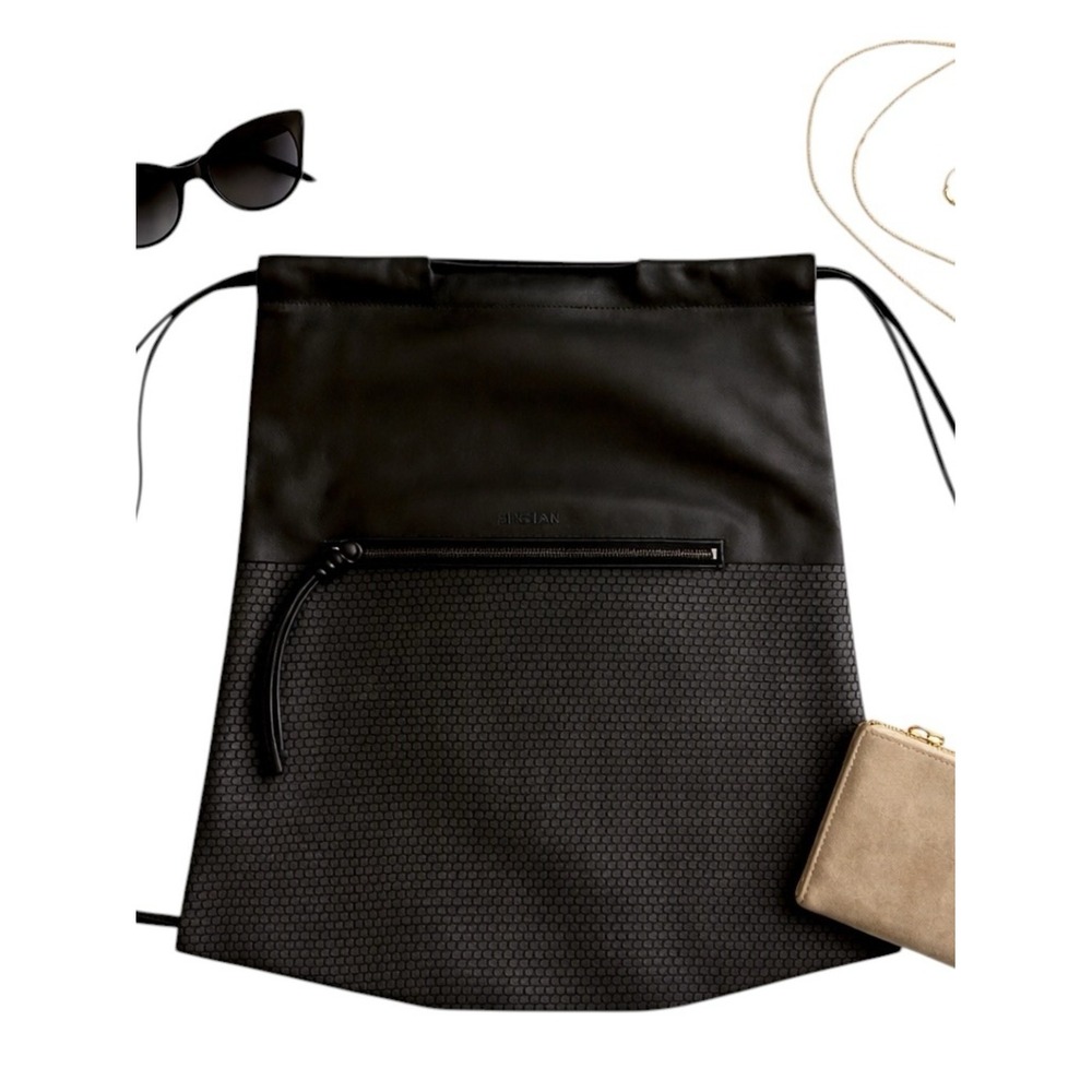 Orciani RARE Black Leather Honeycomb Embossed Backpack Tote NWOT Large 14.5x17